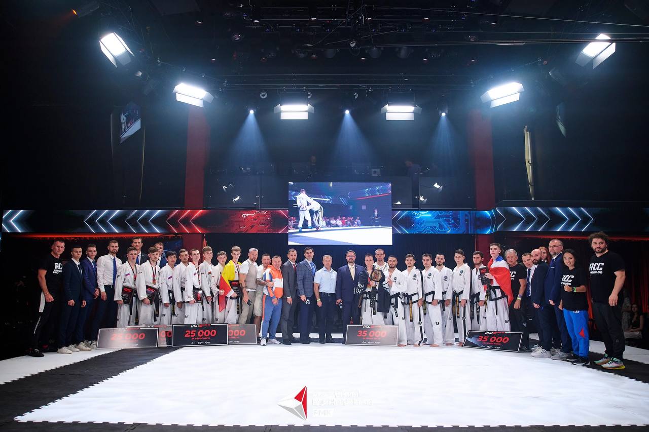 15 июня 2024 года в Екатеринбурге прошел первый профессиональный турнир по тхэквондо МФТ RCC TAEKWON-DO PRO